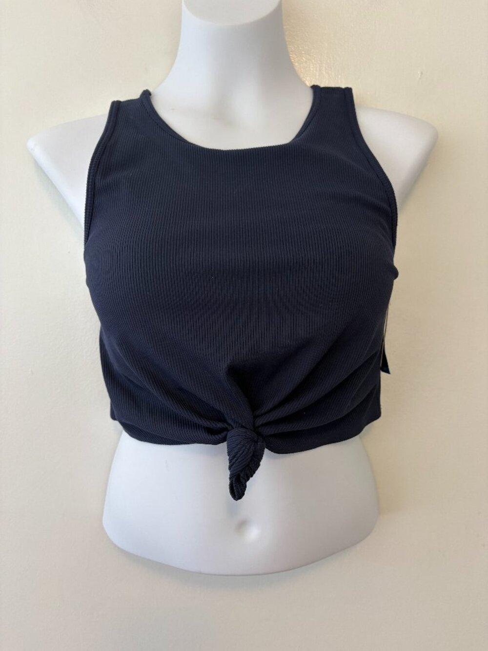 Gap Fit Navy Blue Cropped Sports Bra Top Size Medium Tie Front